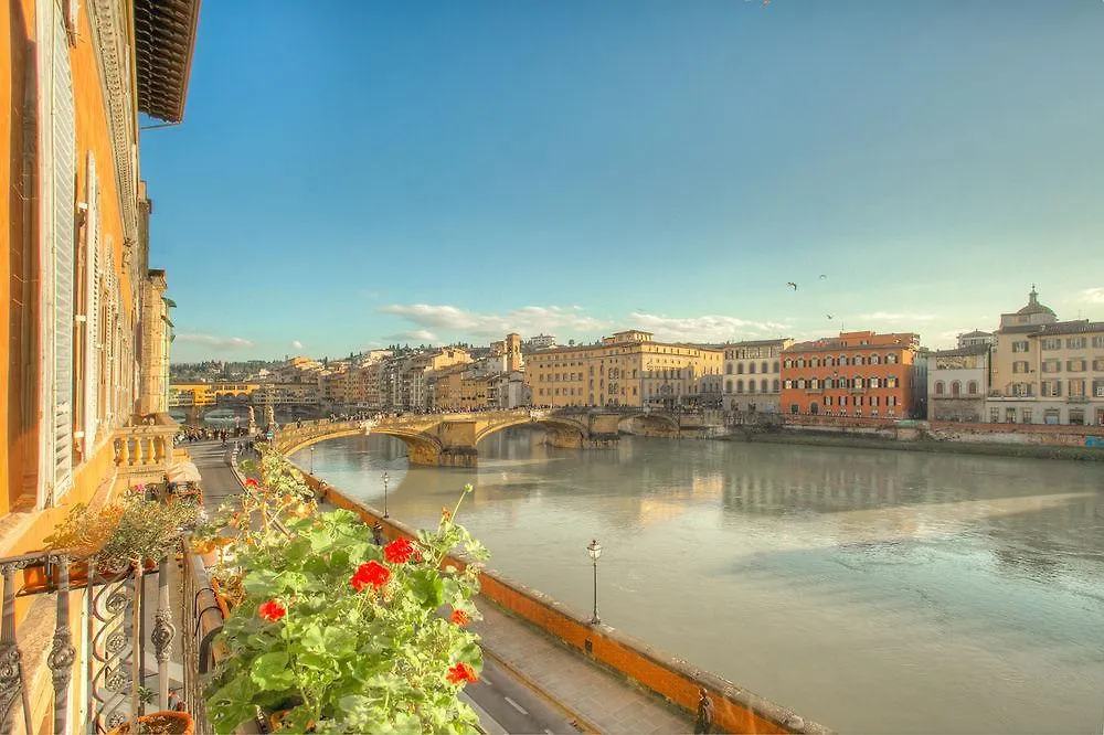 Hotel Bretagna Heritage - Alfieri Collezione فلورنس