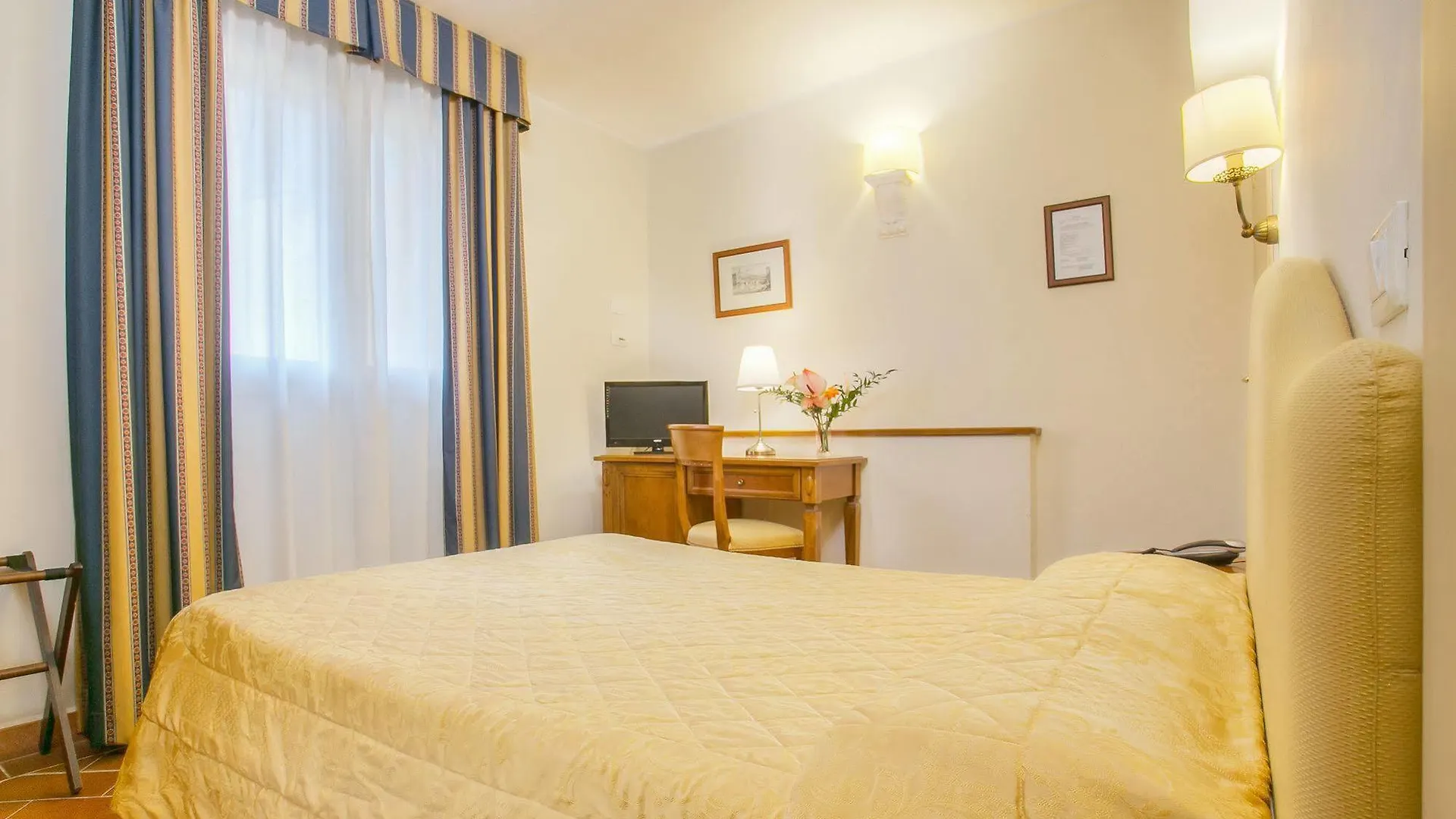 Hotel Bretagna Heritage - Alfieri Collezione فلورنس 4*,