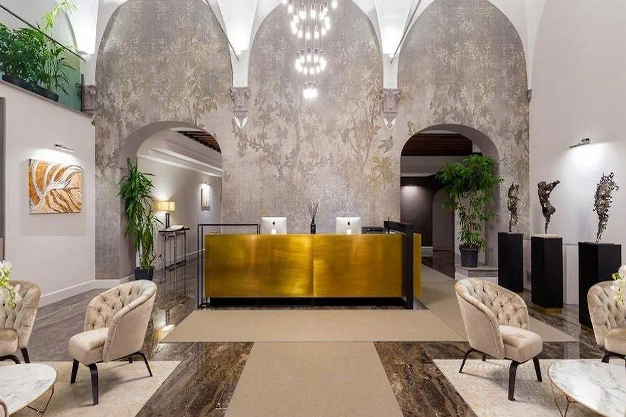Hotel Bretagna Heritage - Alfieri Collezione Florence