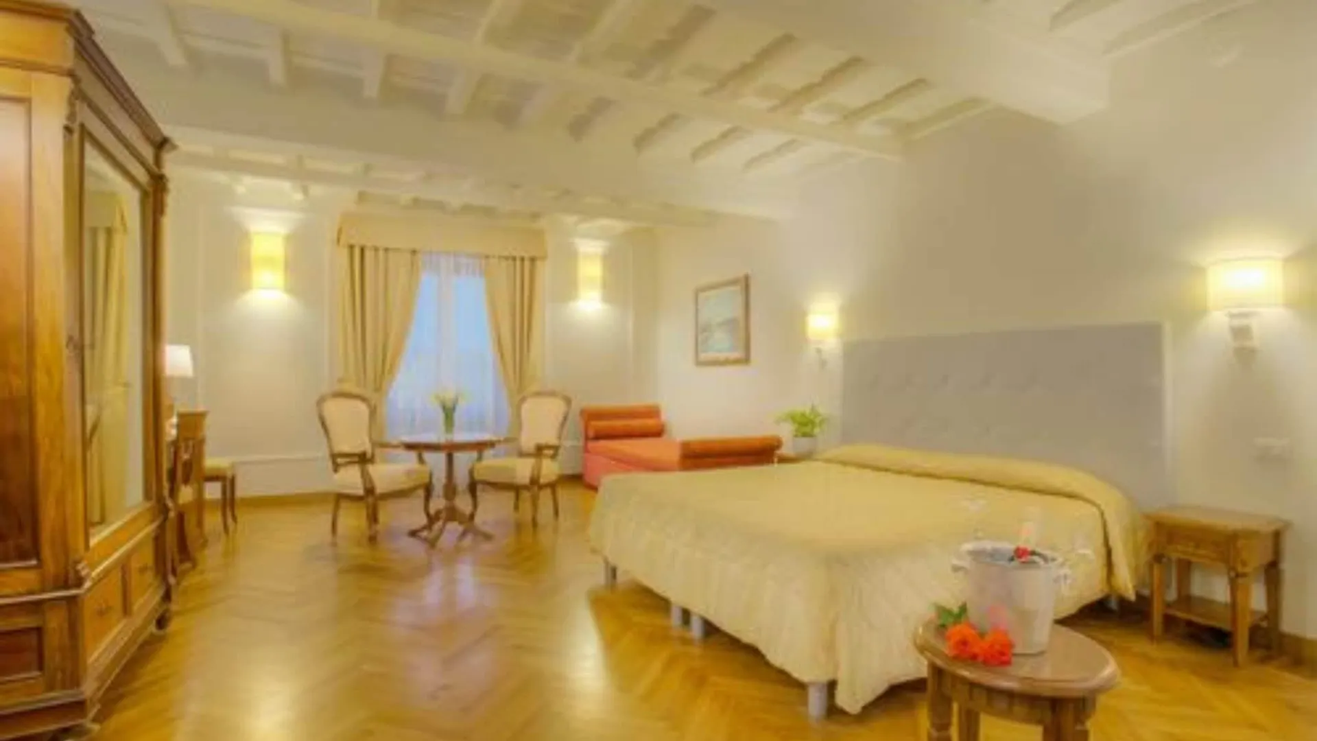 Hotel Bretagna Heritage - Alfieri Collezione Florence Italy