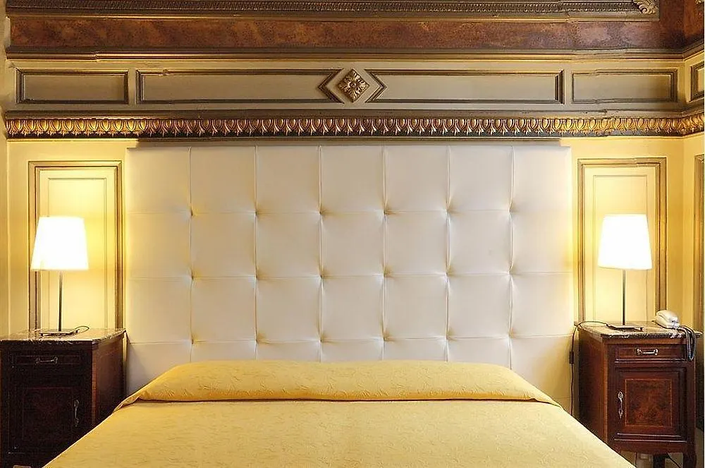 Hotel Bretagna Heritage - Alfieri Collezione Florence