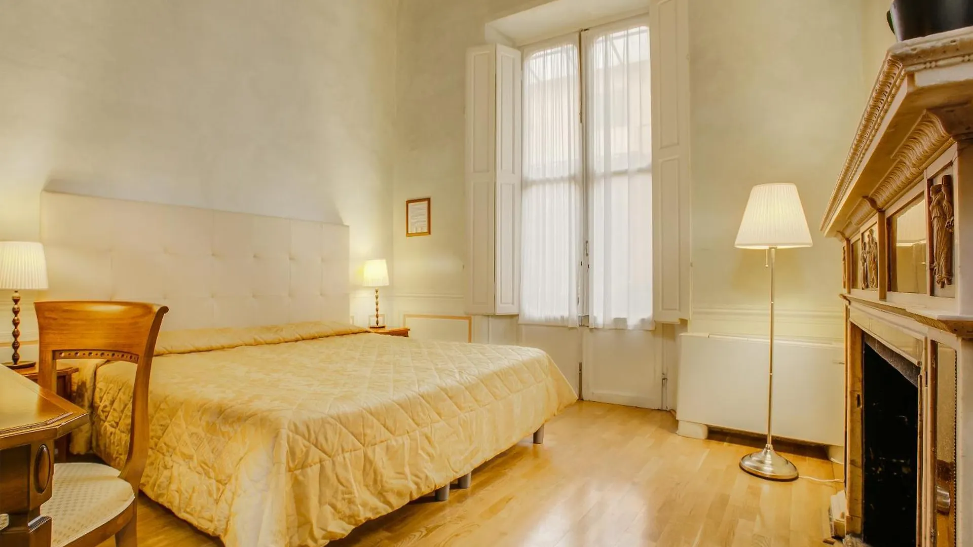 Hotel Bretagna Heritage - Alfieri Collezione Florence