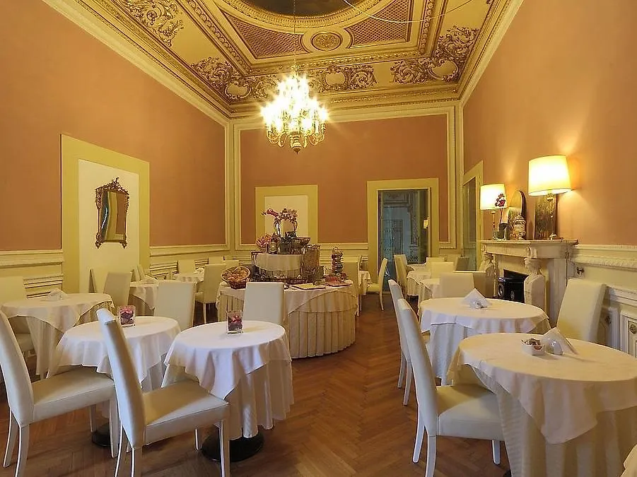 Hotel Bretagna Heritage - Alfieri Collezione Florence