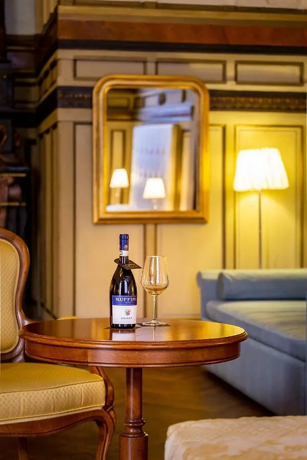 Hotel Bretagna Heritage - Alfieri Collezione Florence
