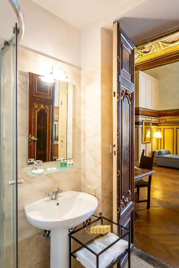 Hotel Bretagna Heritage - Alfieri Collezione Florence